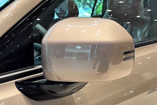 Gac AION V Luxury