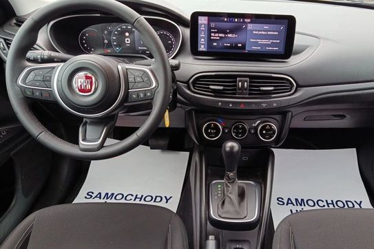 Fiat Tipo 1.5 Hybrid Dct