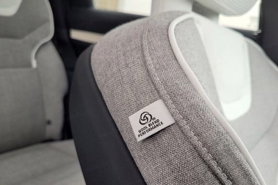 Volvo EX90 Twin Motor Performance AWD Ultra 7 os