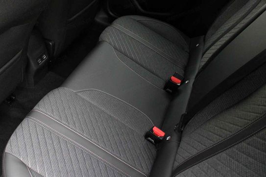 Peugeot 208 Allure e-DCS6  1.2 mHEV