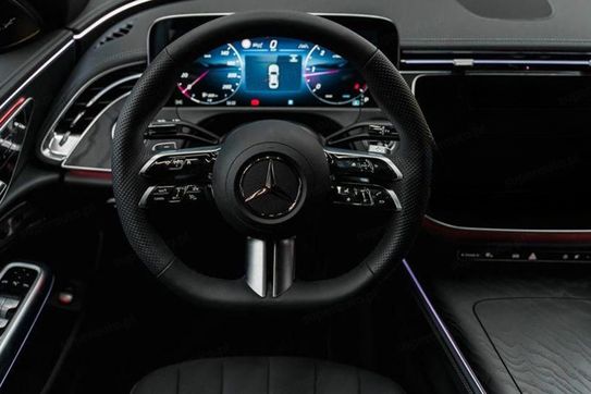 Mercedes Klasa E 220 d 4-Matic AMG