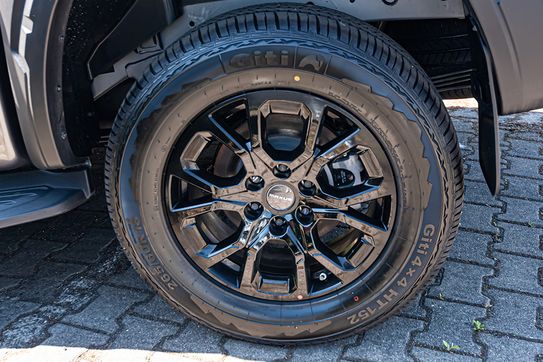 Maxus T60 MAX Luxury aut