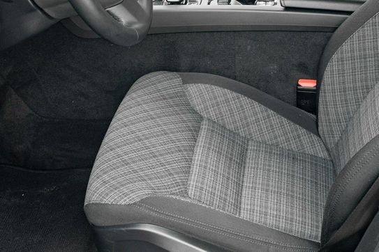 Volvo V60 B4 B Momentum Pro