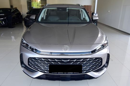 MG HS Exclusive 1.5 AT