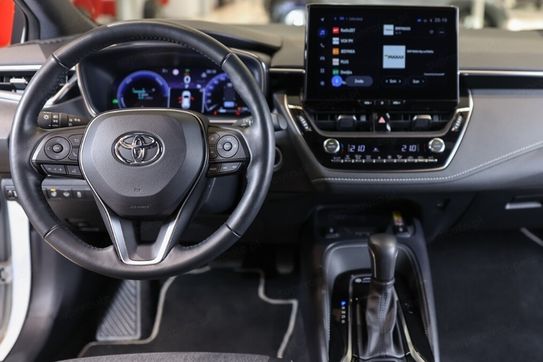 Toyota Corolla 1.8 Hybrid Style