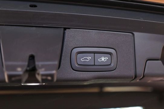 Volvo XC60 B4 D AWD Plus Bright aut