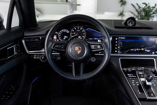 Porsche Panamera 4S E-Hybrid Sport Turismo