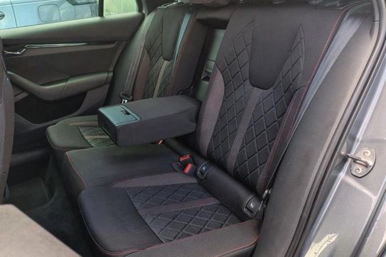 Skoda Octavia RS 2.0 TDI DSG