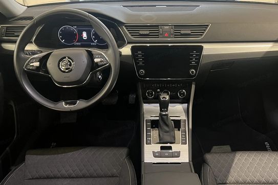 Skoda Superb 1.5 TSI Ambition DSG