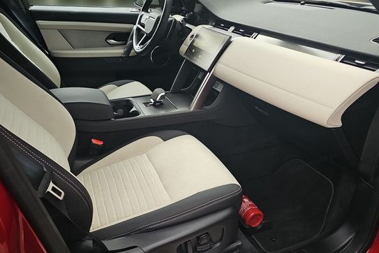 Land Rover Discovery Sport D200 Dynamic SE