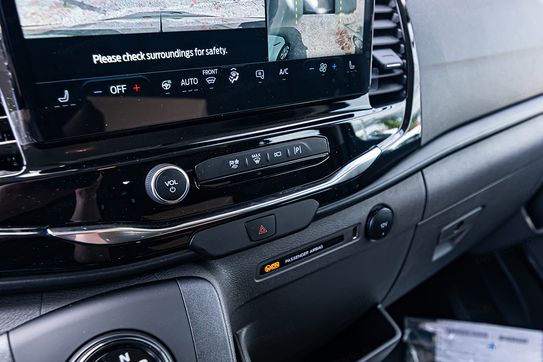 Ford Transit 350 L3H2 Trend Zabudowa Brygadowa A8