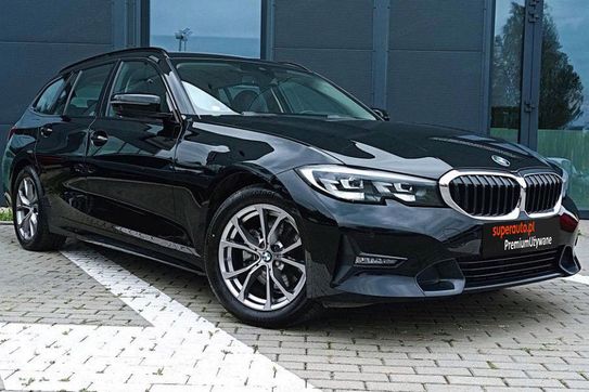 BMW Seria 3 320d xDrive Sport Line sport-aut