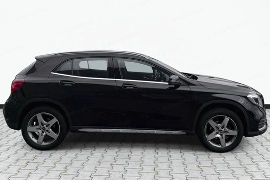Mercedes GLA 200