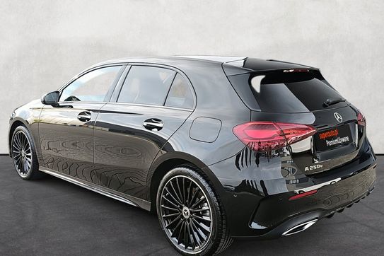 Mercedes Klasa A 250 e PHEV AMG Line 8G-DCT