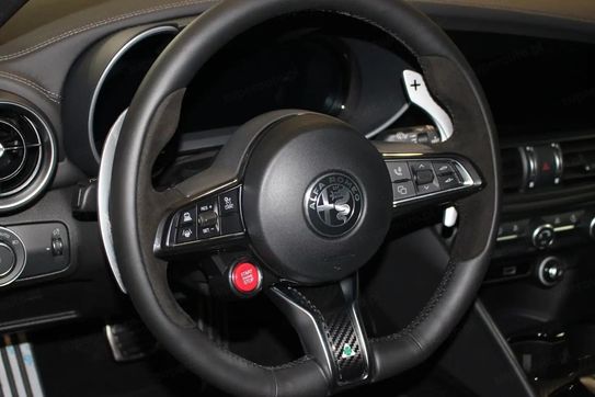Alfa Romeo Giulia 2.9 Bi Turbo V6 Quadrifoglio