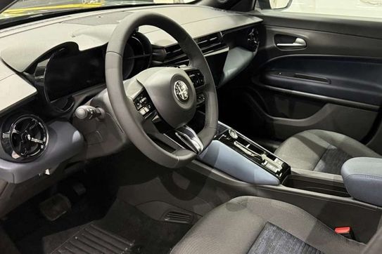 Alfa Romeo Junior 1.2 Ibrida