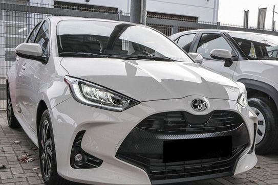 Toyota Yaris Style 1.5 Hybrid