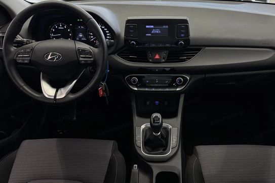 Hyundai i30 1.5 DPI Classic +