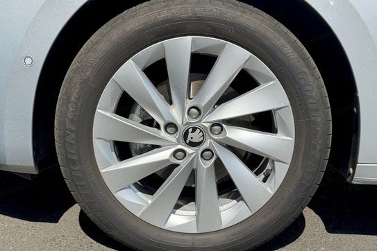 Skoda Octavia Drive Selection 1.5 TSI mHEV DSG