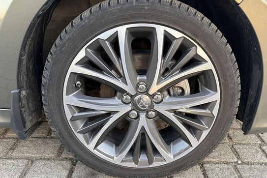 Toyota Yaris Hybrid 1.5 Selection Elegant