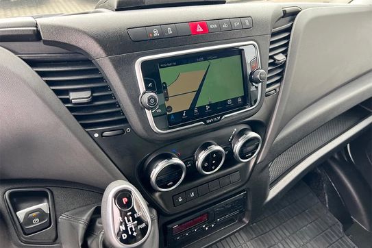 Iveco Daily 72C18  Hi-Matic Zabudowa + Winda