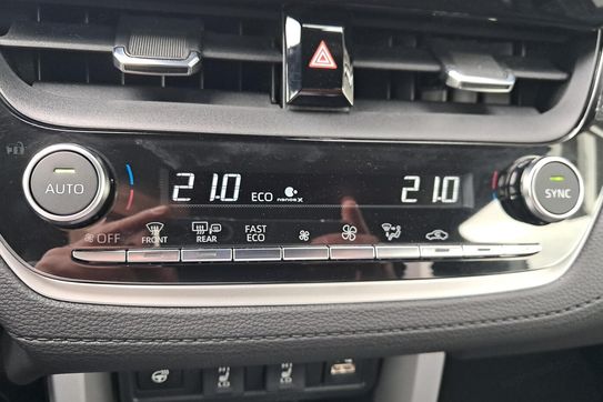 Toyota Corolla Cross 2.0 Hybrid Executive