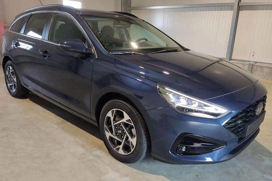 Hyundai i30 1.5 T-GDI 48V Smart DCT