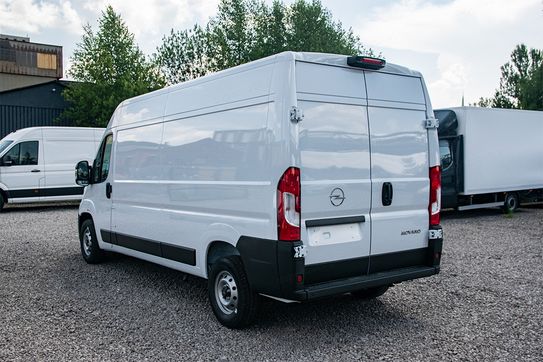 Opel Movano L3H2 AT8
