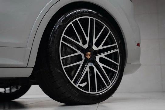Porsche Cayenne Coupe