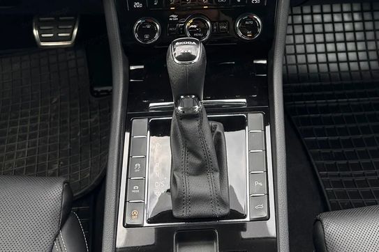 Skoda Superb TDI SCR 4x4 L&K DSG