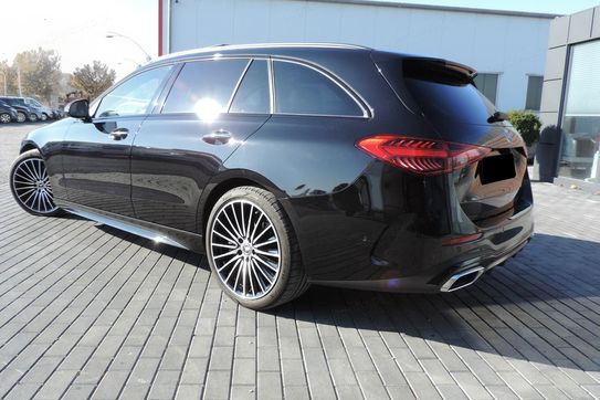 Mercedes Klasa C 220 d  4-Matic AMG Estate
