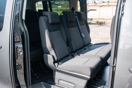 Opel Zafira Life Extra Long L2H1 Business AT8