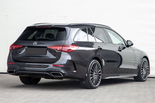 Mercedes Klasa C 220 d 4-Matic AMG