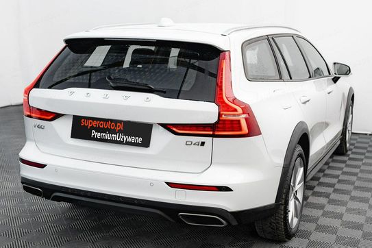 Volvo V60 Cross Country D4 AWD