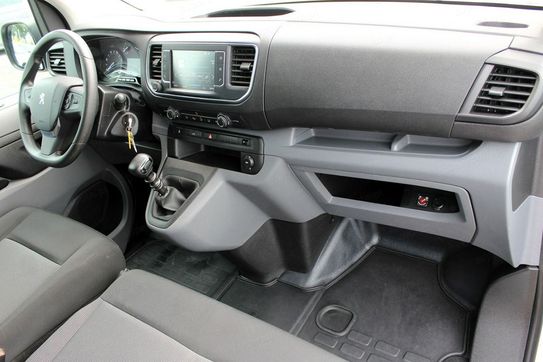 Peugeot Expert LONG BlueHDi