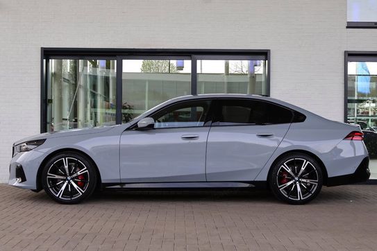 BMW Seria 5 540d xDrive M Sport