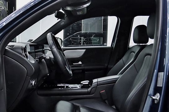 Mercedes GLB 200 7G-DCT