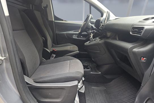 Toyota Proace City Long Active