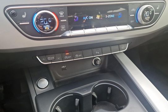 Audi A4 40 TDI quattro S Line S tronic