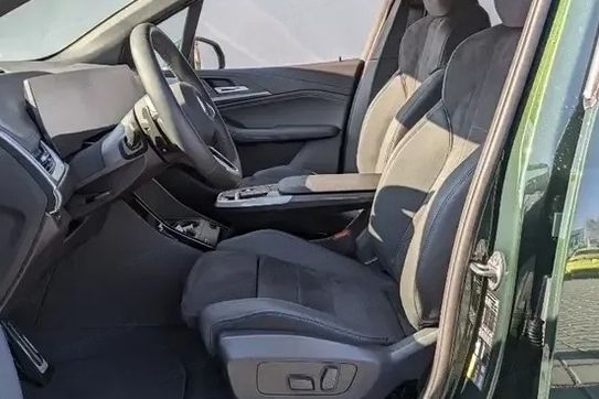 BMW Seria 2 225e xDrive M Sport sport-aut