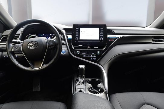 Toyota Camry 2.5 Hybrid Comfort CVT