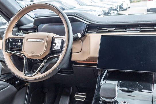 Land Rover Range Rover Sport D300 Dynamic SE