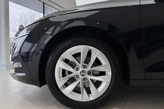 Skoda Octavia 1.5 TSI  Ambition DSG
