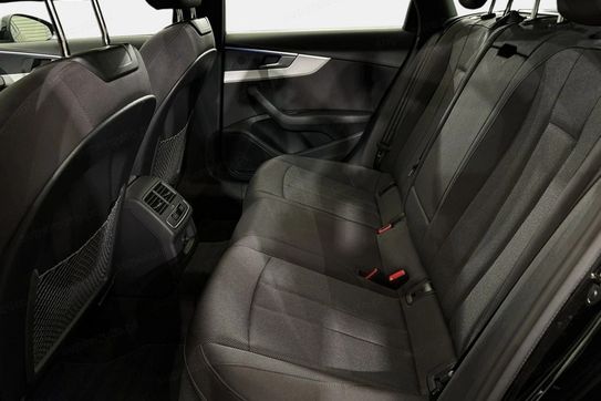 Audi A4 40 TFSI mHEV S tronic