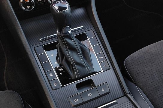 Skoda Superb 2.0 TDI SCR Sportline DSG