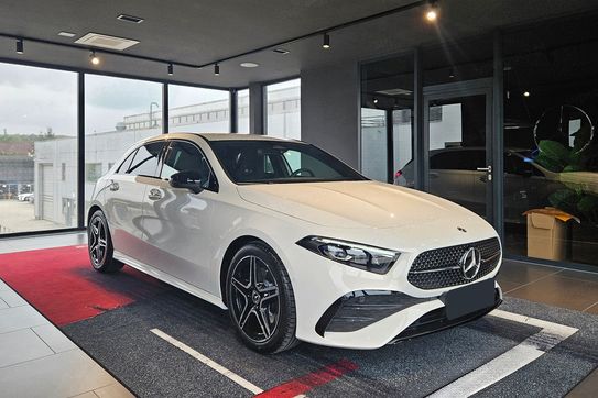 Mercedes Klasa A 220 4-Matic AMG Line
