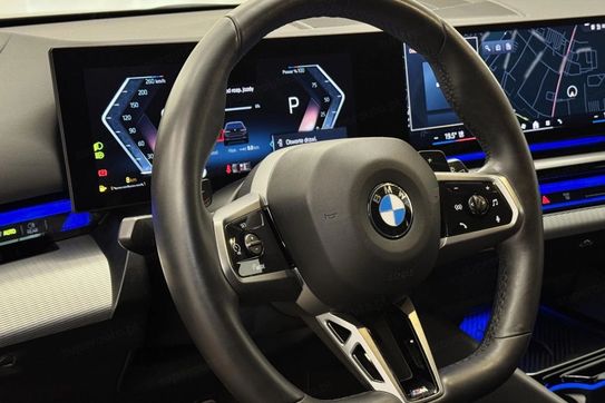 BMW Seria 5 520d M Sport