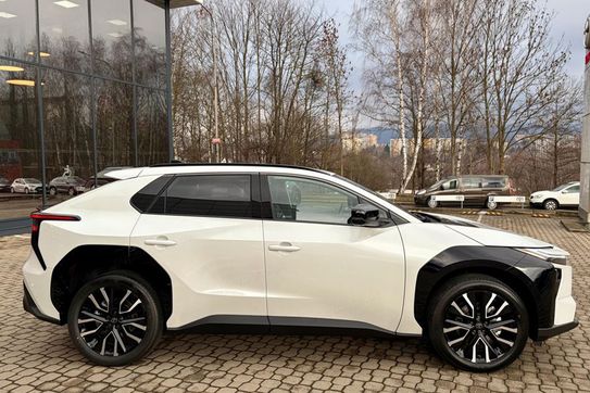 Toyota bZ4X Executive BEV AWD