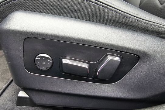 BMW Seria 5 520d xDrive M Sport aut