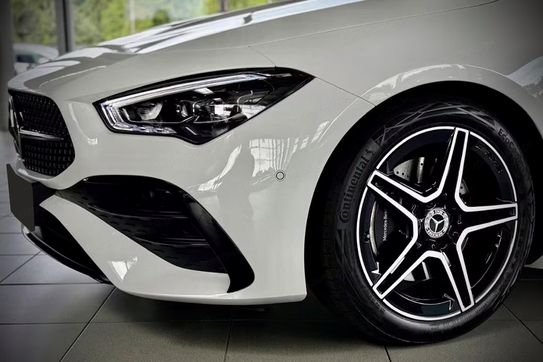 Mercedes CLA 200 AMG Line Shooting Brake